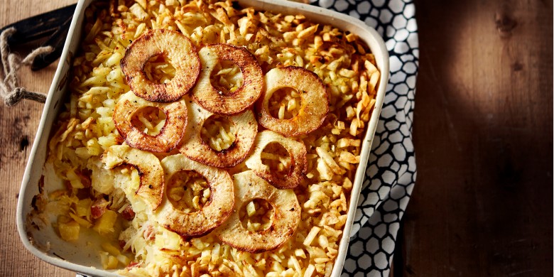Zuurkoolschotel met appel en spekjes