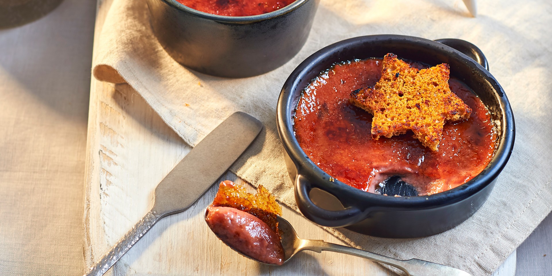 Crème brûlée van paté met kruidkoekcrouton