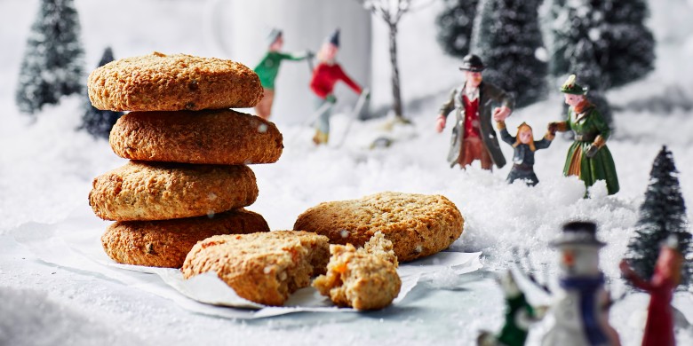 Zachte havermoutkoekjes met banaan, abrikoos en kokos
