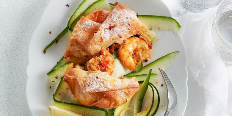 Bastilla met garnalen en harissa