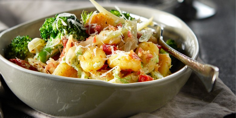 Gnocchi met broccoli, venkel en pancetta