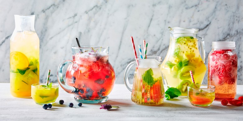 Citrus-komkommerwater met munt